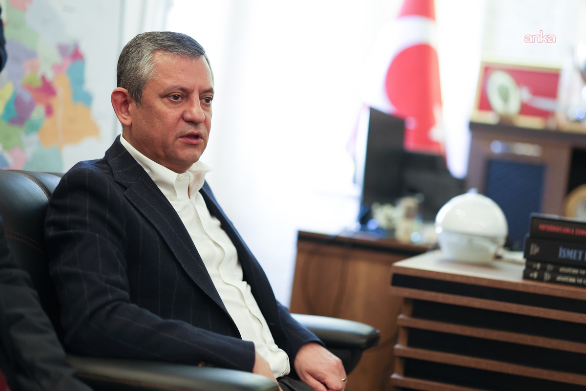 Özgür Özel, T24 erişim engeli kararından bir an önce dönülmesini istedi
